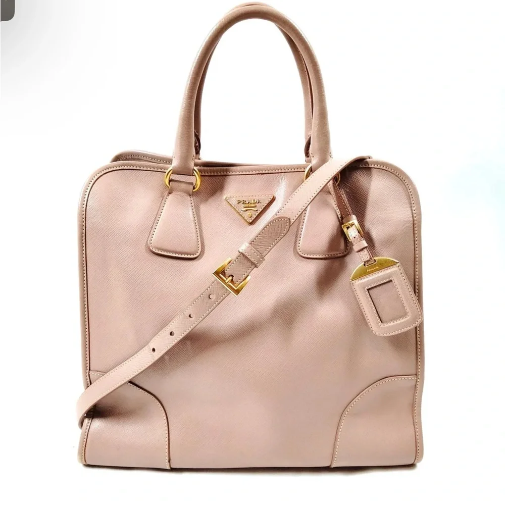 EUC PRADA CAMMEO SAFFIANO LEATHER TOTE BAG